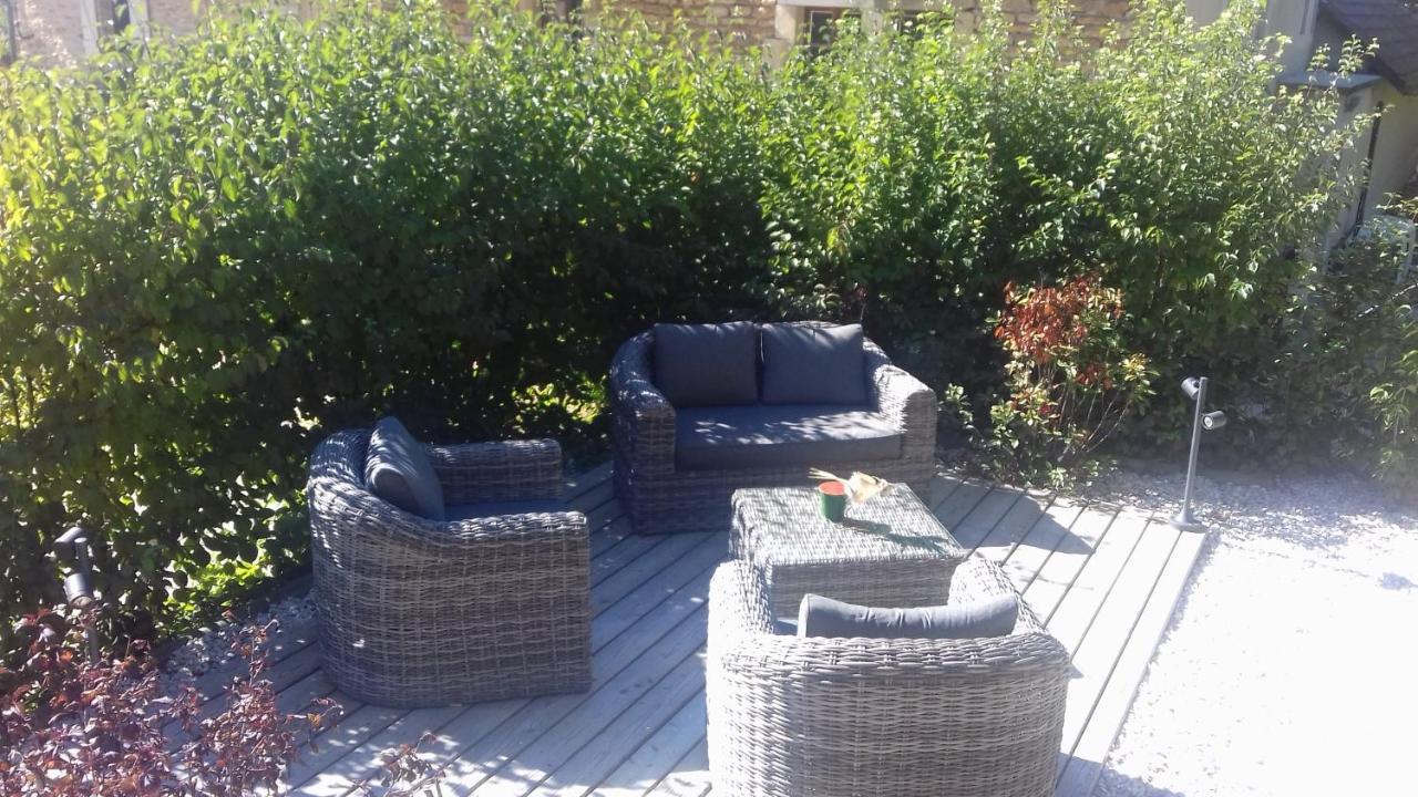 Bed and Breakfast Le D'Tour Gourmand Toulouse-le-Chateau Exterior foto