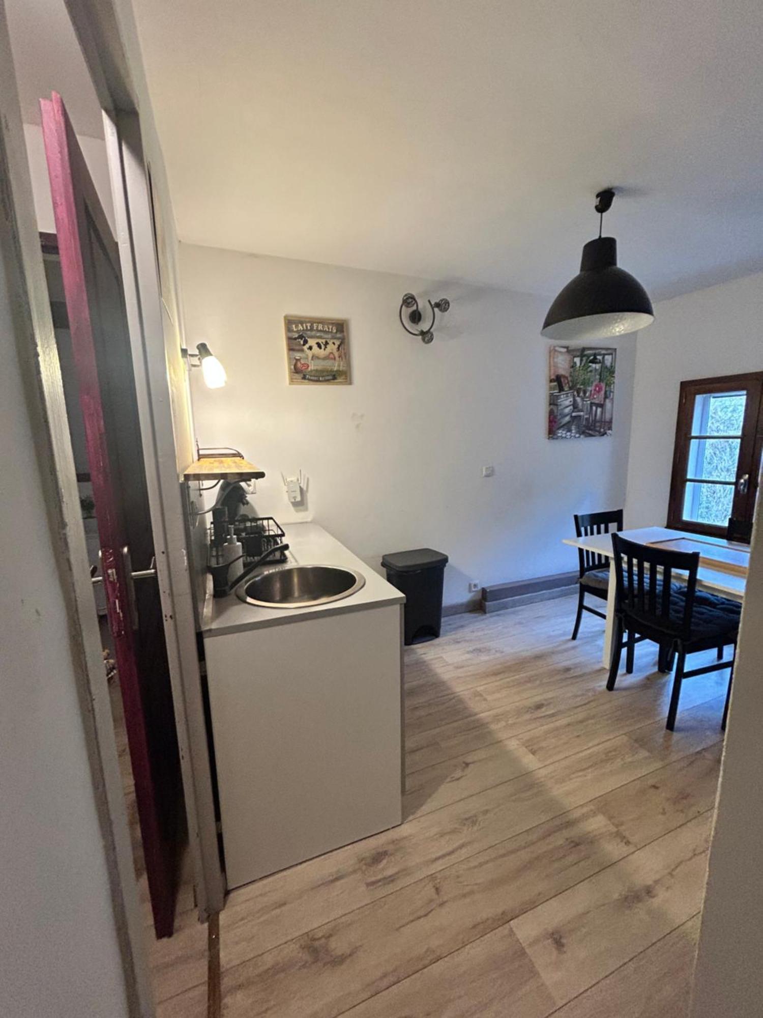 Bed and Breakfast Le D'Tour Gourmand Toulouse-le-Chateau Exterior foto