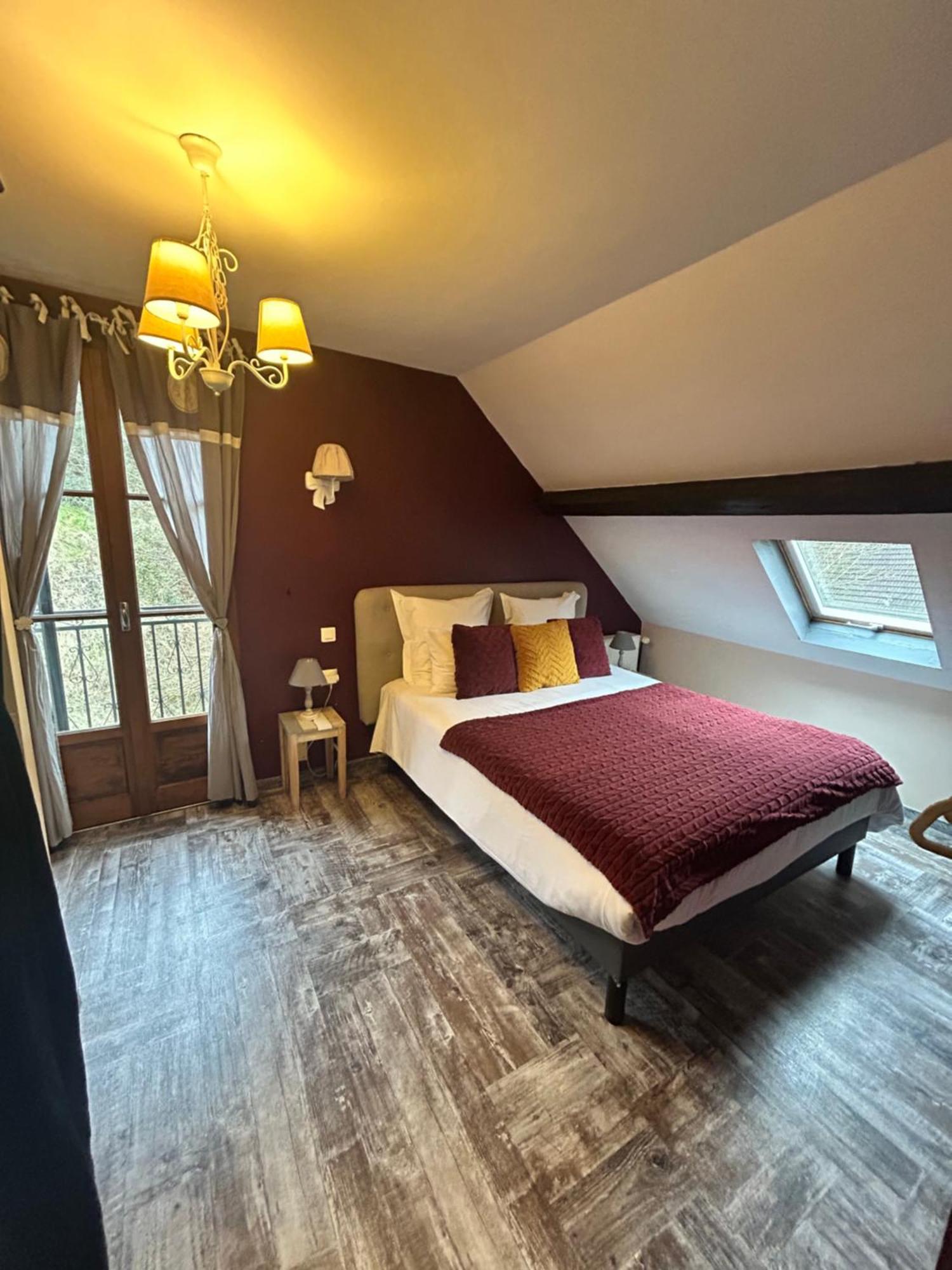 Bed and Breakfast Le D'Tour Gourmand Toulouse-le-Chateau Exterior foto
